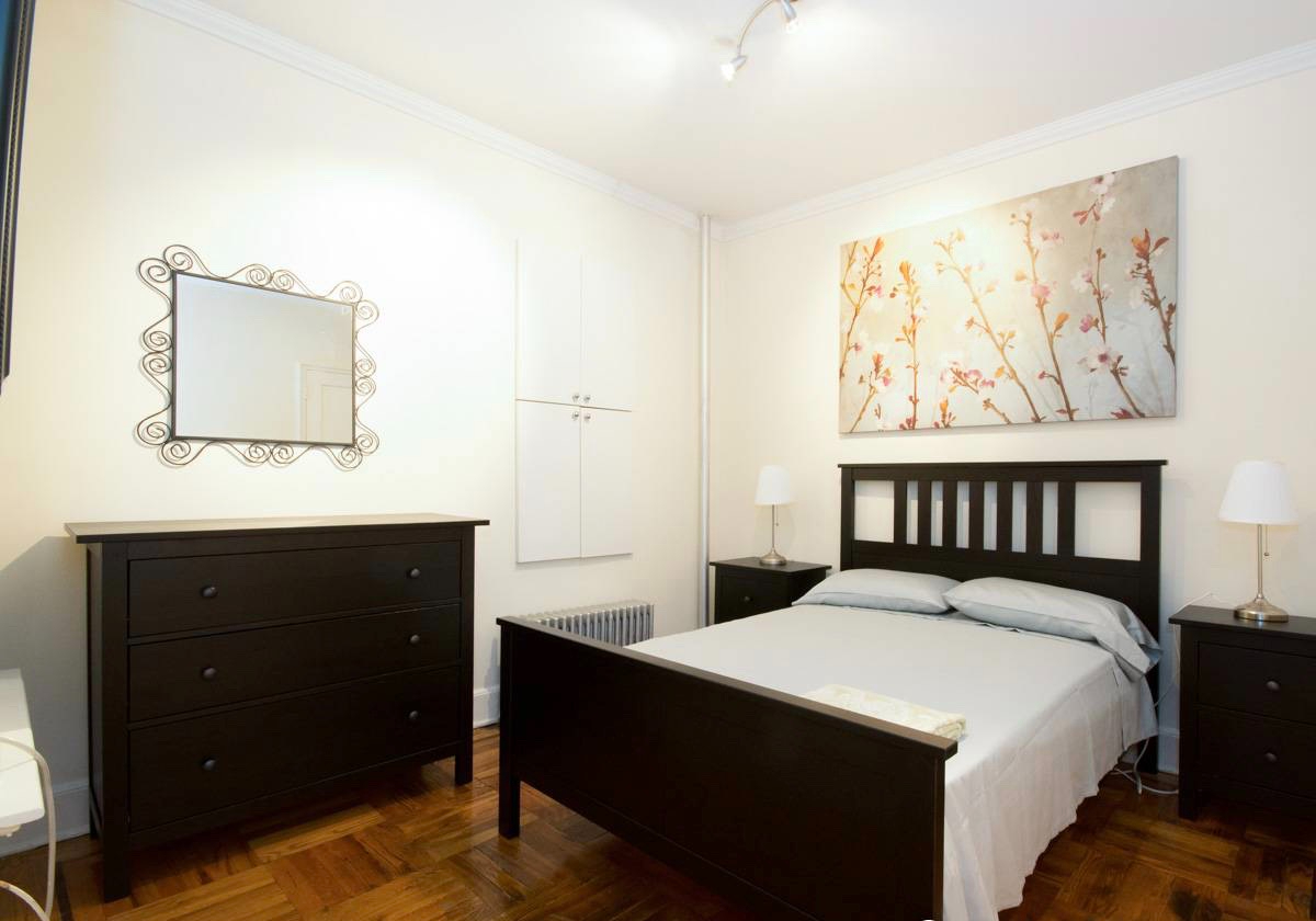 Architecturally Designed Centrally Located on Upper East Side and Fully Furnished Spacious Apartment - Photo 6