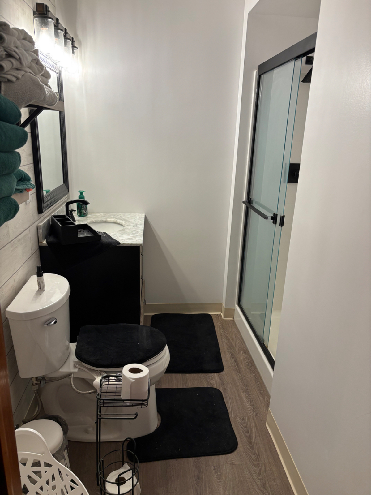 Pet Friendly, Fully Fenced House - Photo 8
