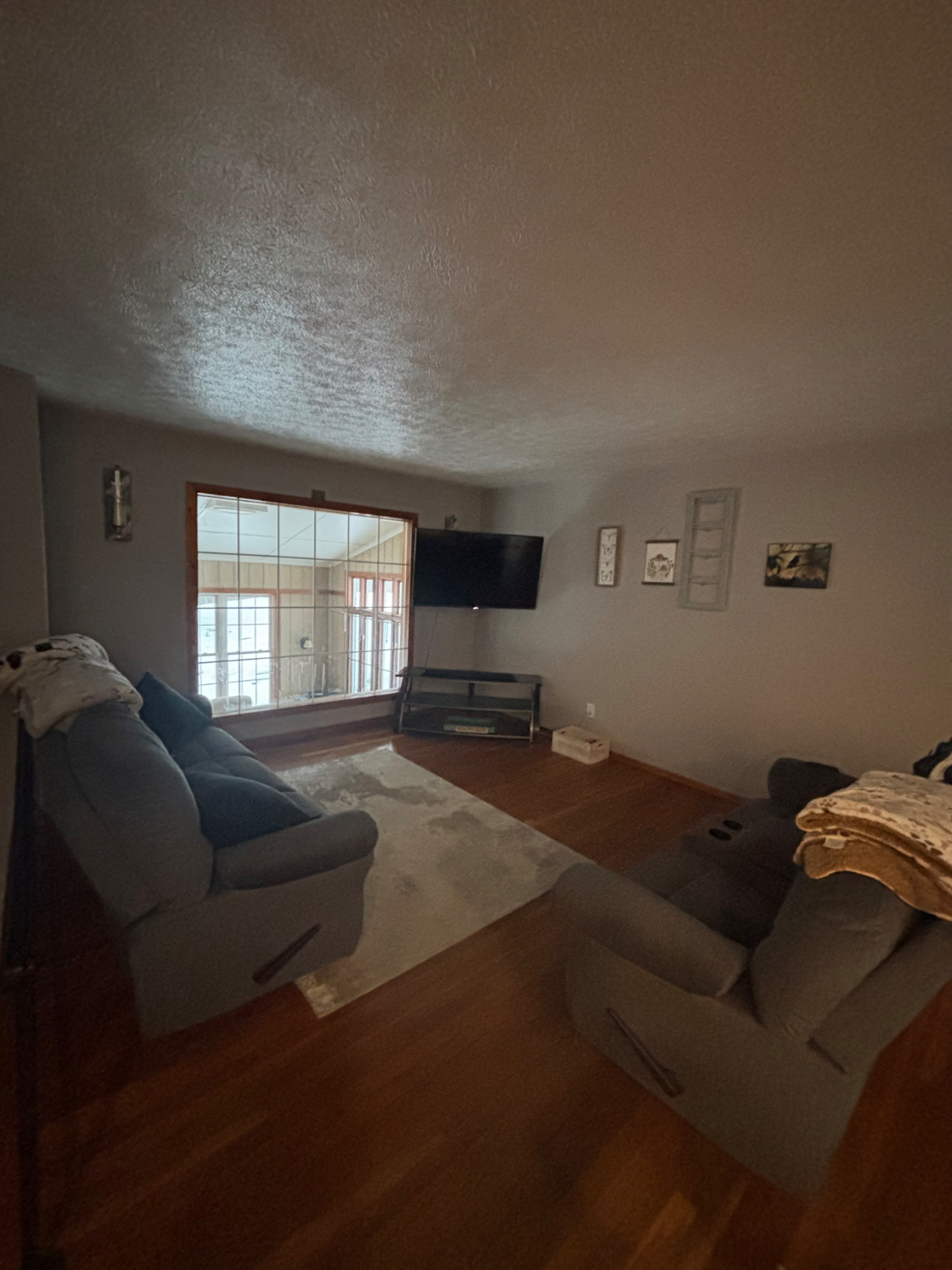 Pet Friendly, Fully Fenced House - Photo 4