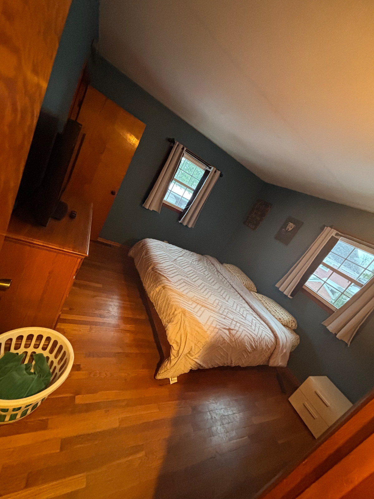 Pet Friendly, Fully Fenced House - Photo 9