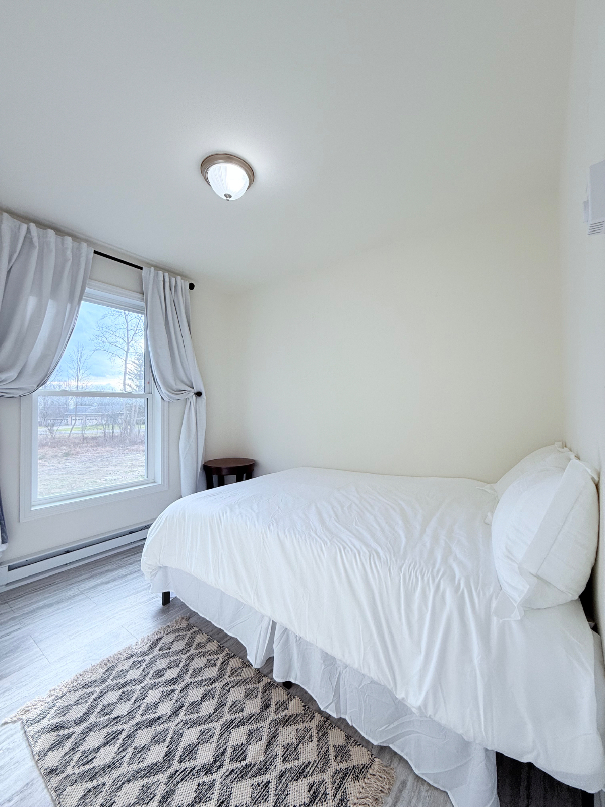 3 bed 2 bath guest suite near Cornell University - Photo 10