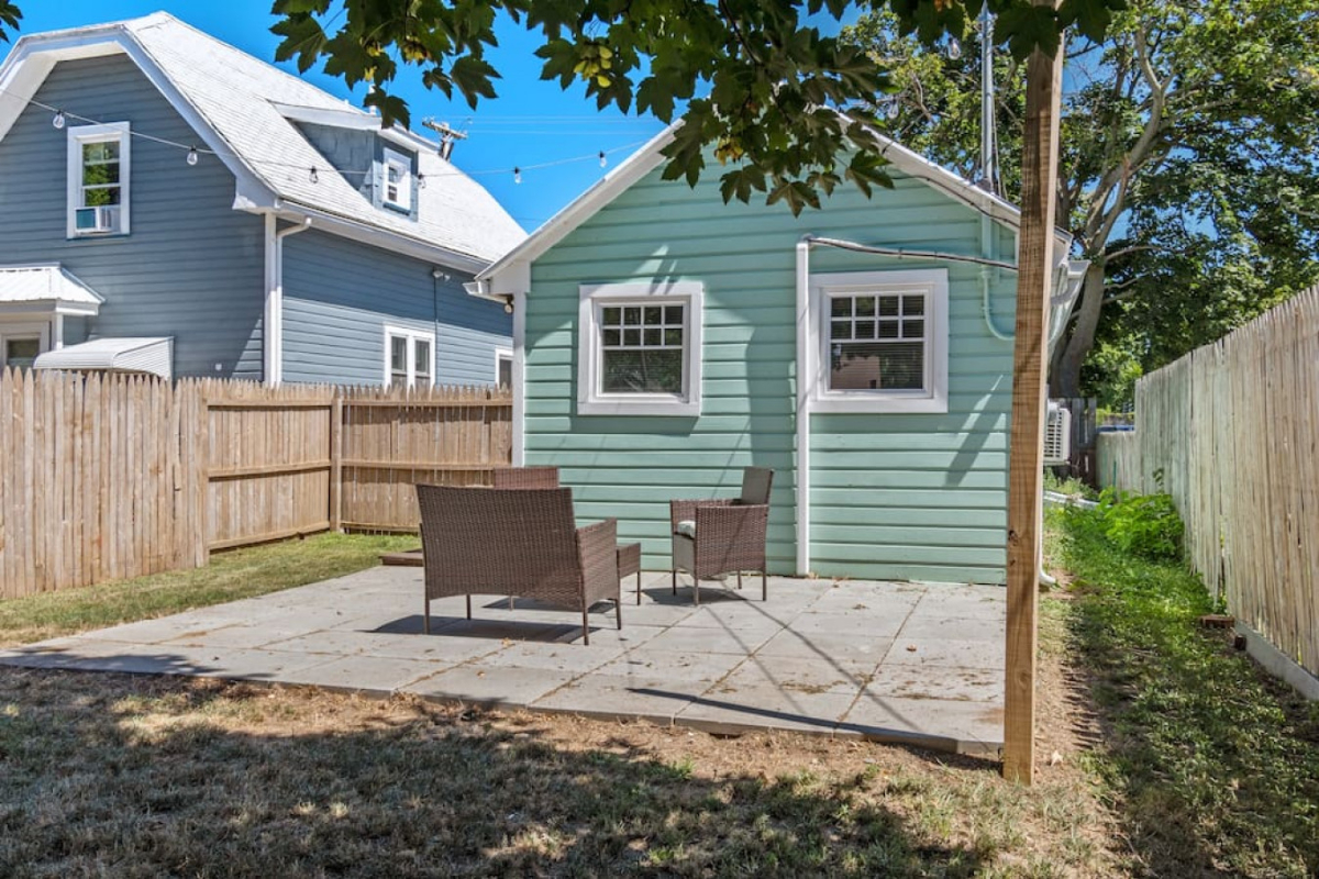 Romantic Nautical Time Home Hideaway - Photo 12