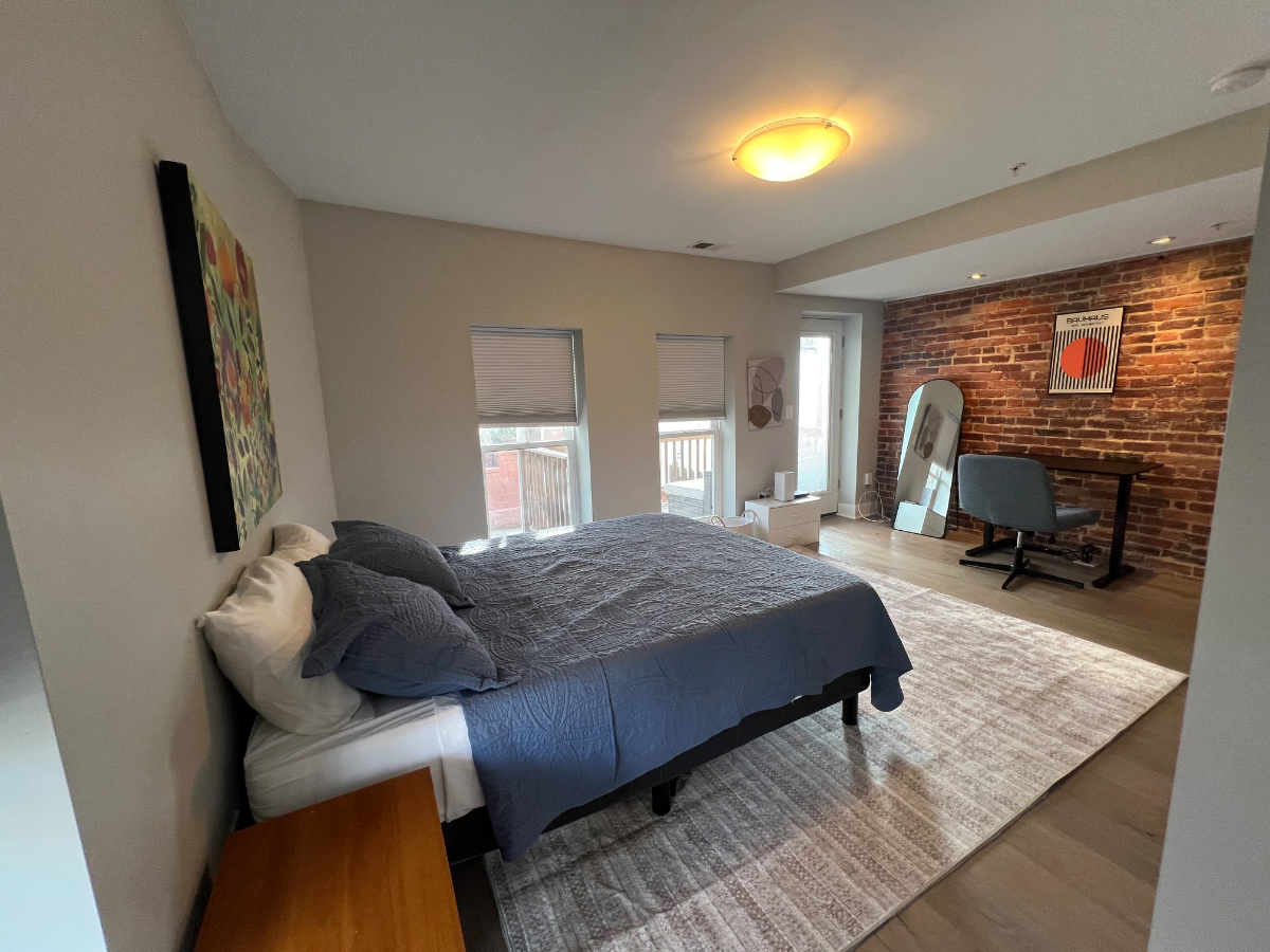 Modern 2 Bed/2 Bath Condo in the Heart of DC with Excellent Connectivity - Photo 12