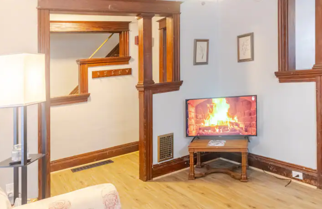 ROC | 3BR Near Hospitals | Fast WiFi | Parking - Photo 5