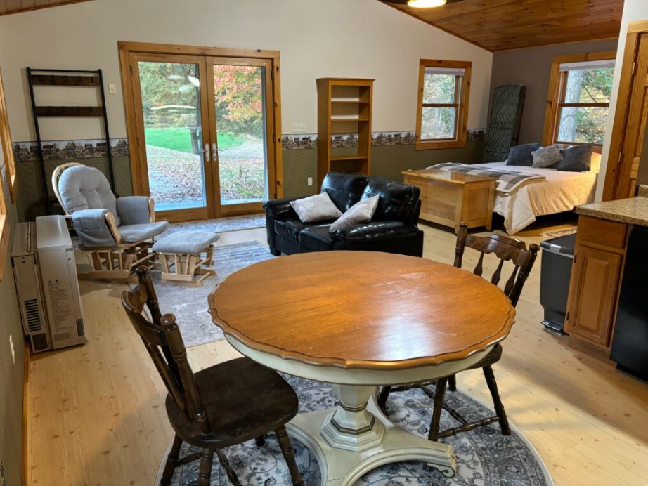 Cozy Cottage Close to Dartmouth - Photo 2