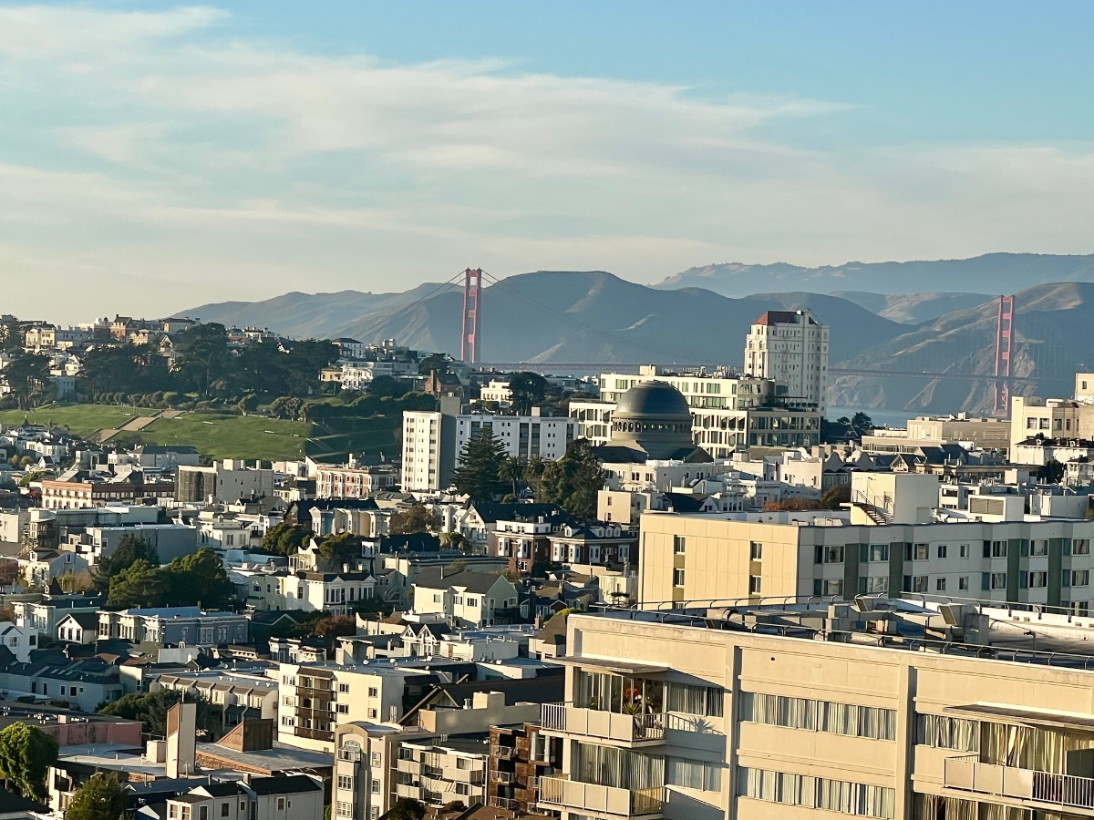 Large 1 Bedroom with Parking Incredible Views close Sutter Health CPMC - Photo 3