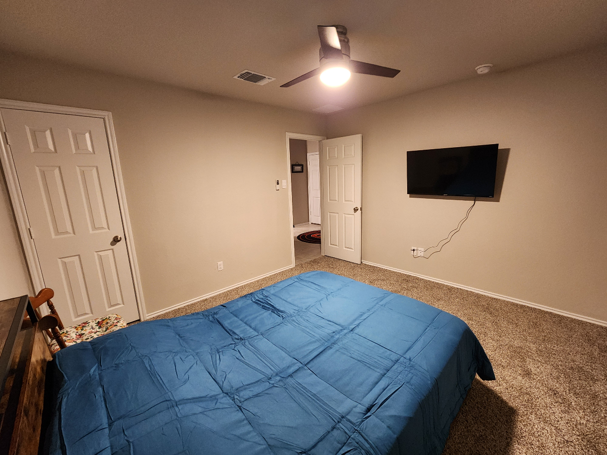 Bedroom 1 - Photo 8