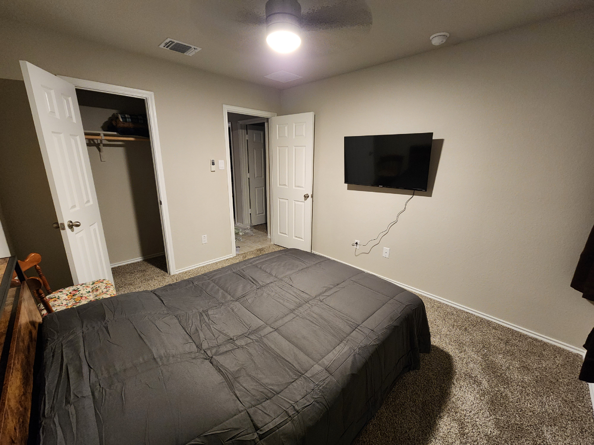 Bedroom 1 - Photo 10