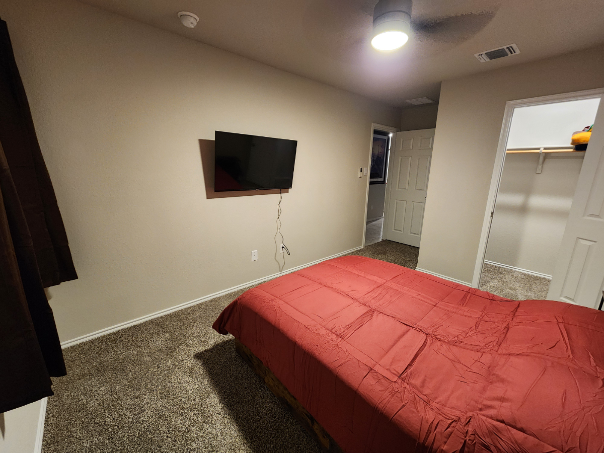 Bedroom 1 - Photo 11