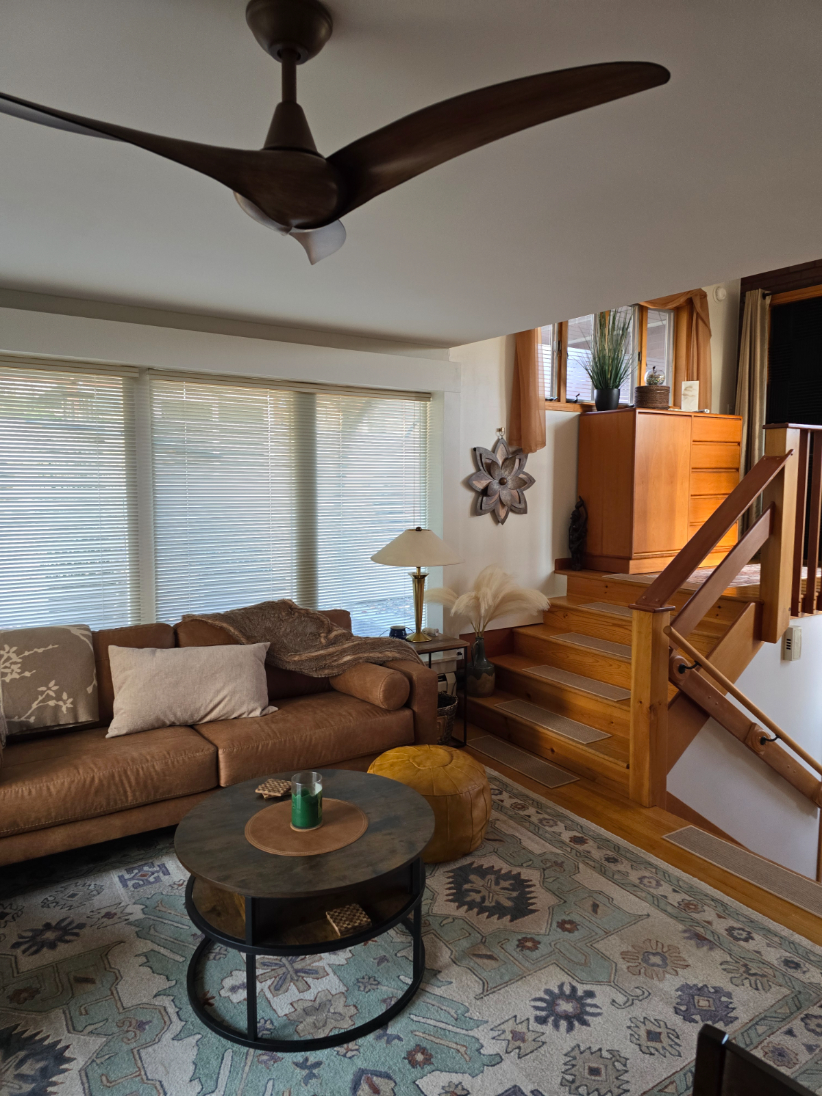 Beautiful one bedroom apt, private, serene retreat from work. - Photo 8