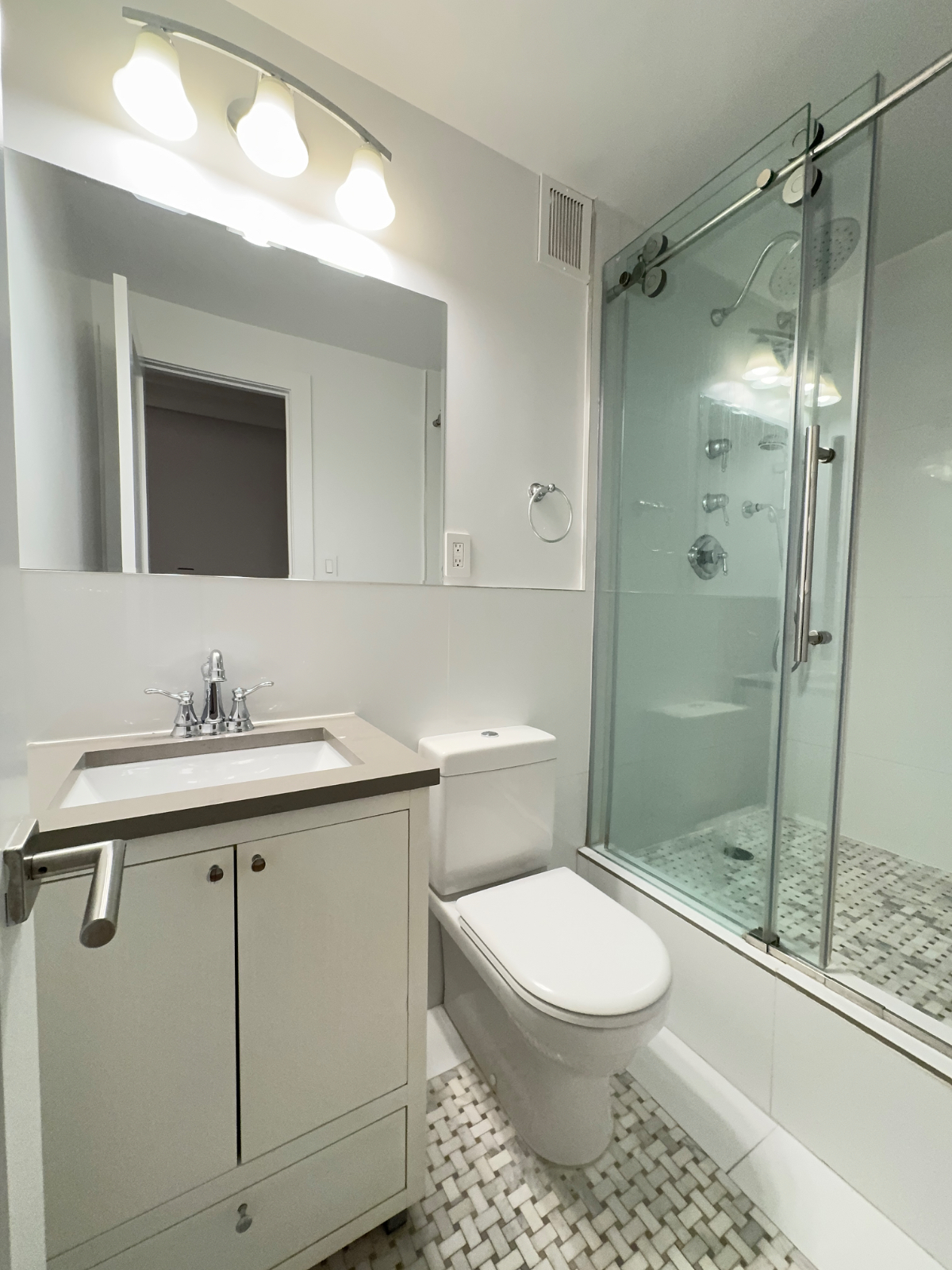 50 West 93rd Street - Photo 2