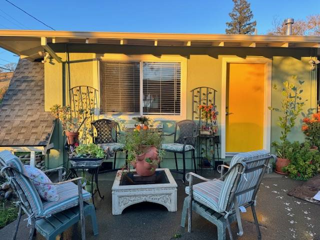 San Rafael Sanctuary Newly Furnished Studio with Patio Oasis & Pet-Friendly Vibes, Near Nature Trails - Photo 2
