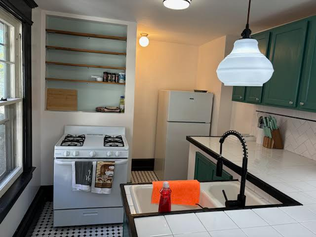 Cozy House in the heart of 19th Ward Near U of R and Hospitals - Photo 2