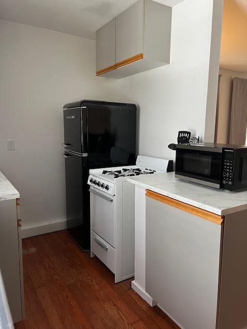 Cozy House in the heart of 19th Ward Near U of R and Hospitals - Photo 11