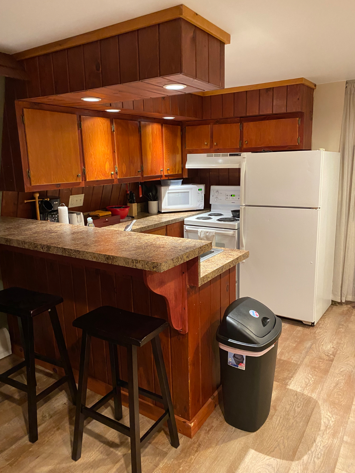 Studio Apartment - Photo 4
