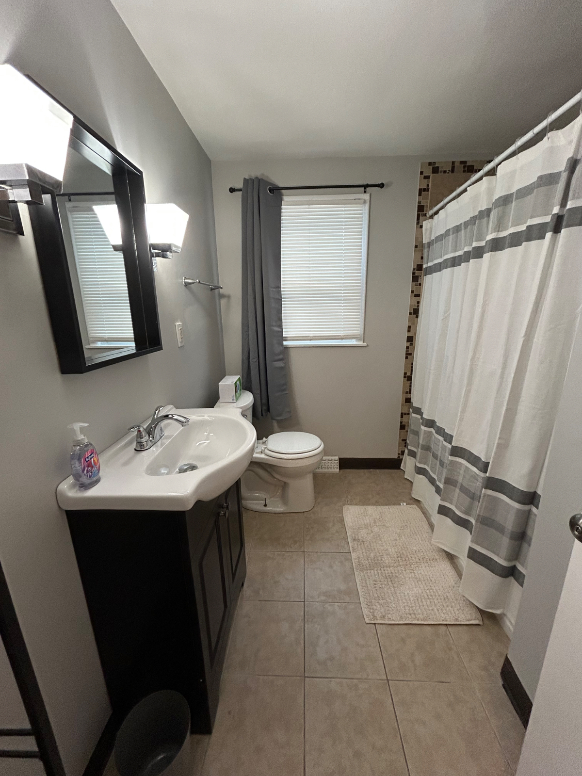 Collingwood lower apartment - Photo 7