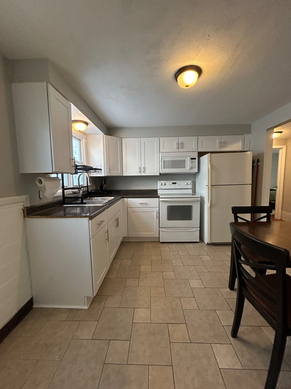 Collingwood lower apartment - Photo 8