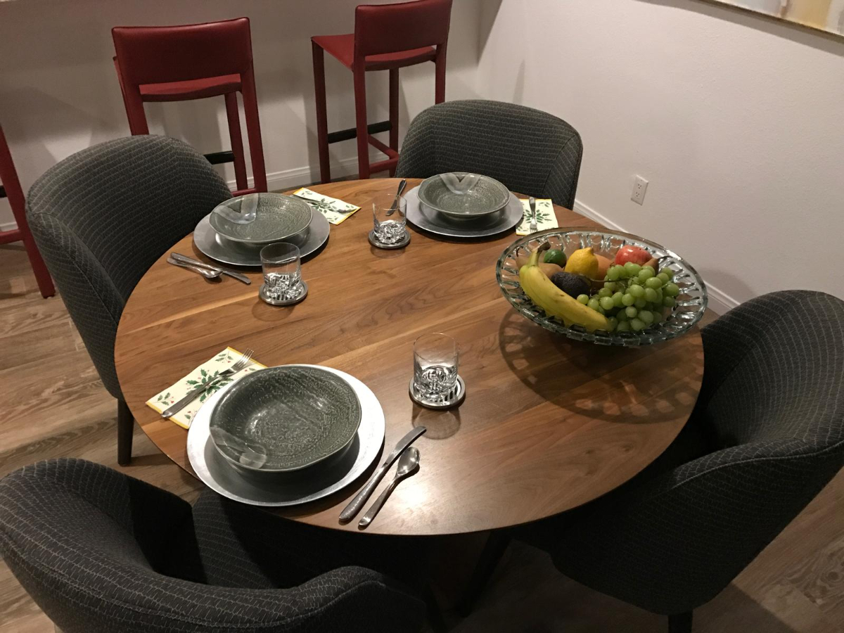 Urban Oasis. Furnished 2 bedroom, 2.5 baths. Everything Included - Photo 5