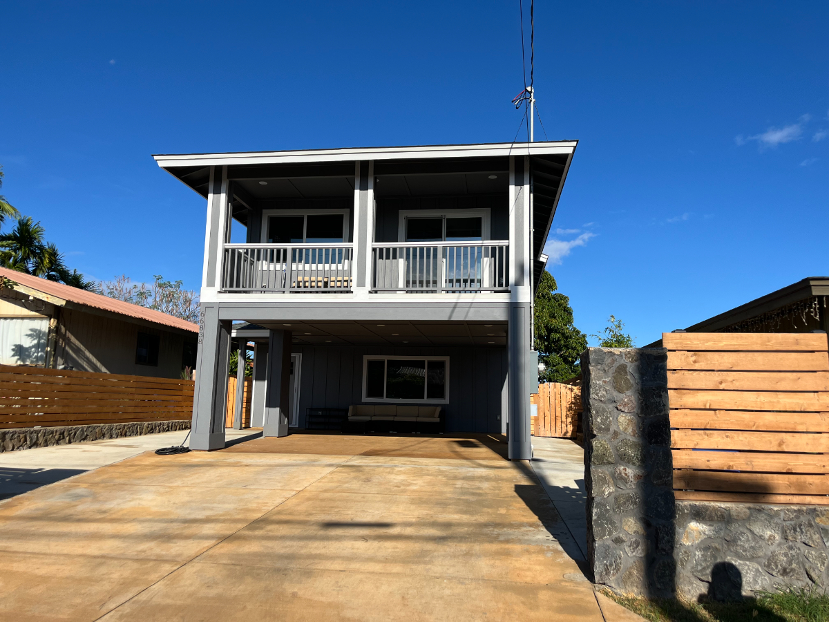 4 Bedroom/3-Bath North Shore Home - Photo 3