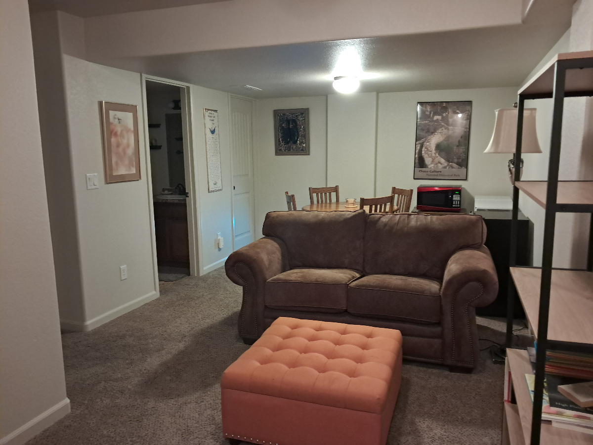 One bedroom with bath and living area - Photo 6