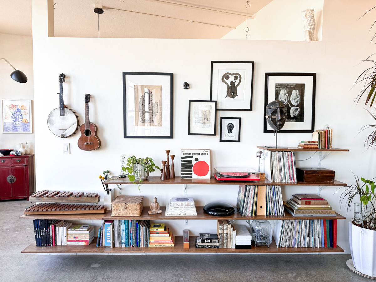 Bright & Airy Loft in Downtown L.A. - Photo 4