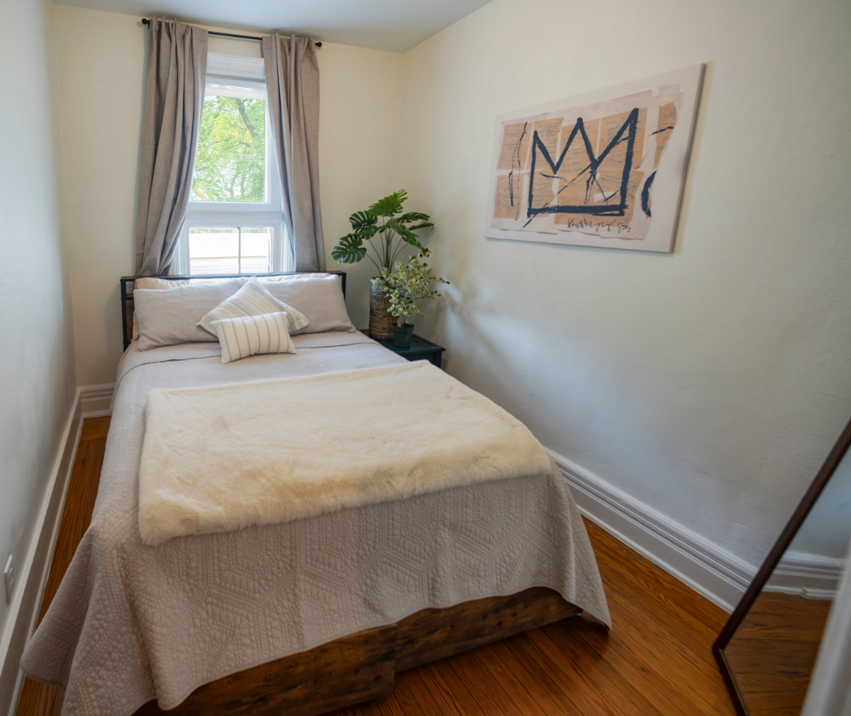 Home away from Home - Photo 2