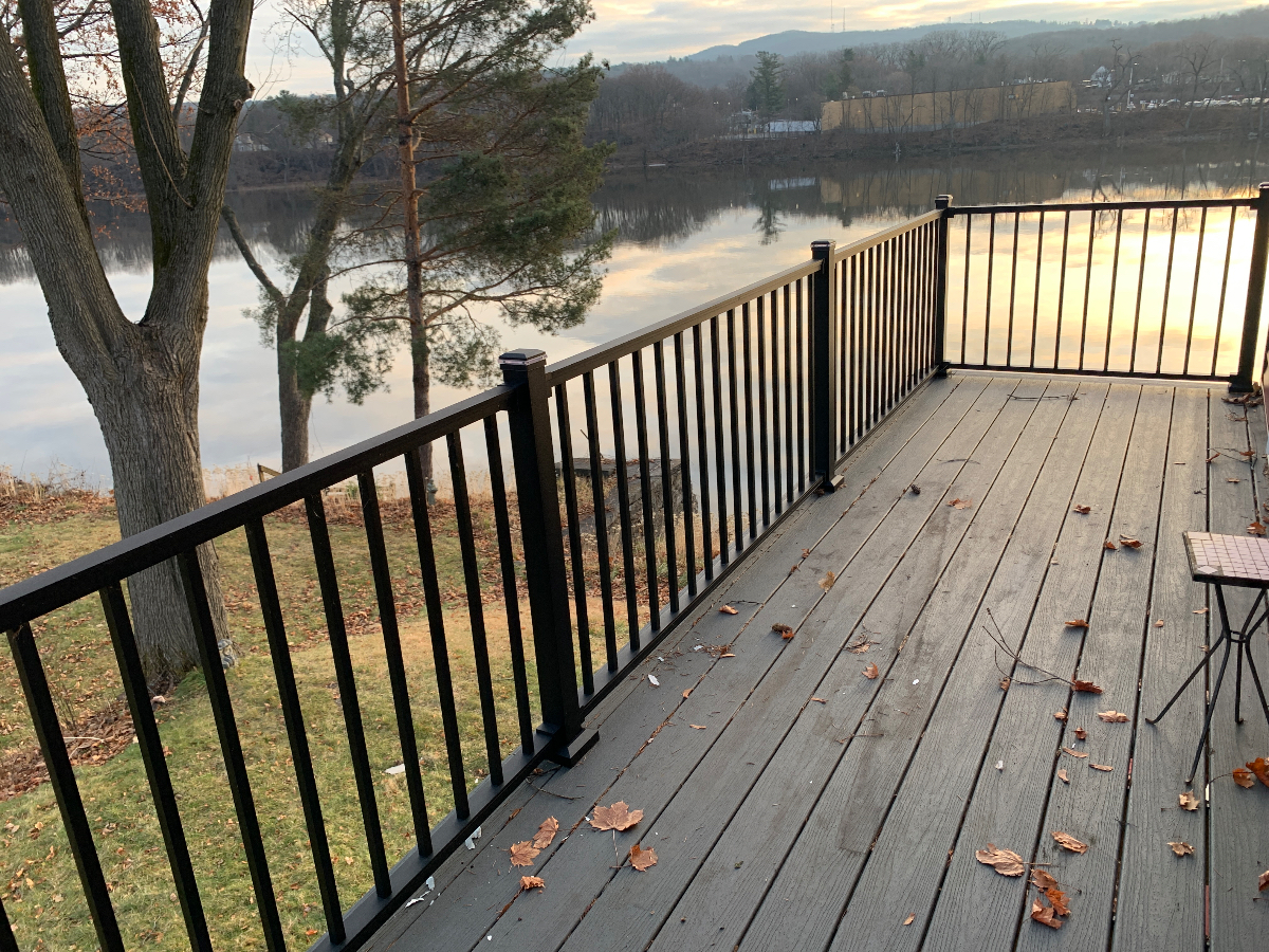 Scenic riverfront carriage house capital district - Photo 10