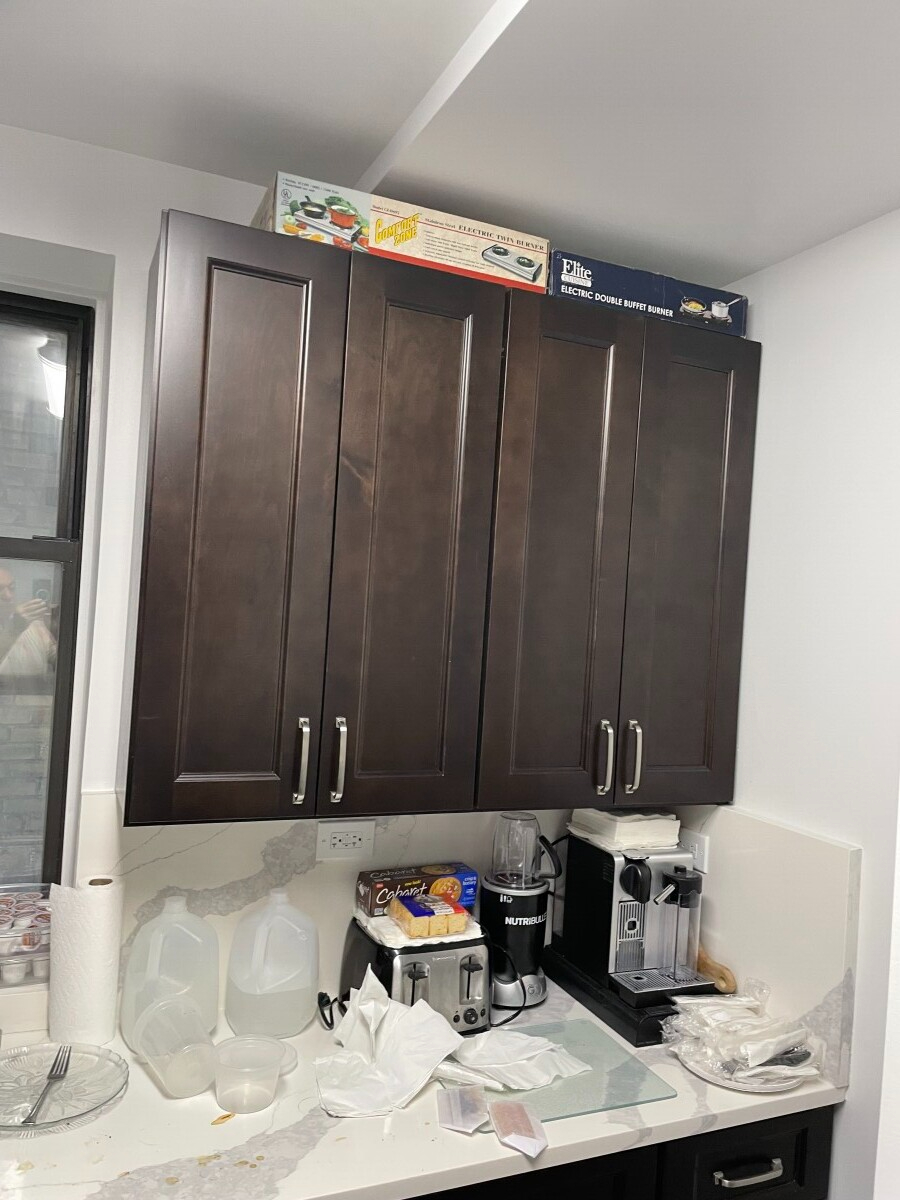 NYC - UWS - Private Suite - 1 bedroom / 1 full bath (shower/tub) in 2 bedroom / 2 bath high-rise pre - Photo 8