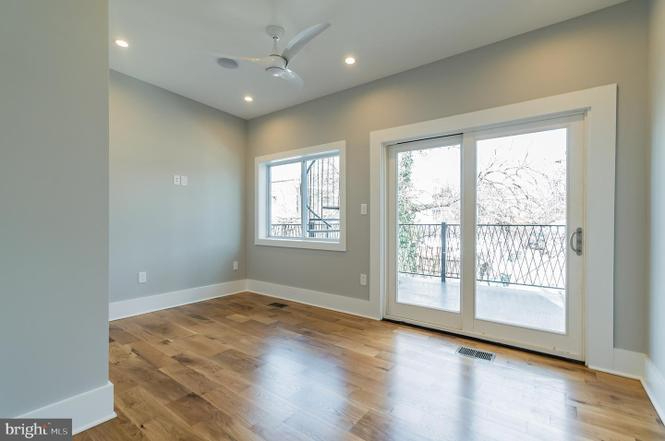 Modern Luxury Steps from Union Market - Photo 12