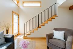 Beautiful 1BR studio with loft in the South End of Burlington - Photo 8