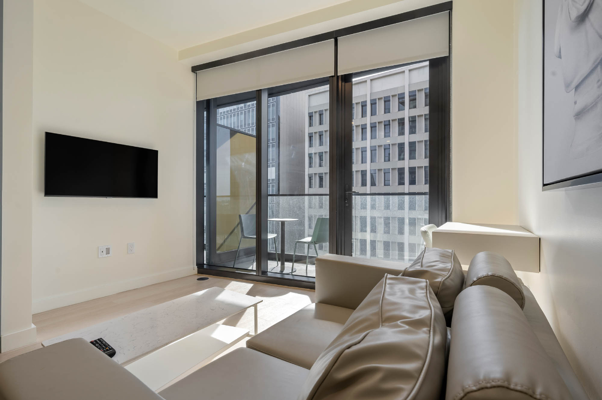 1004 Jr 1 Bedroom
