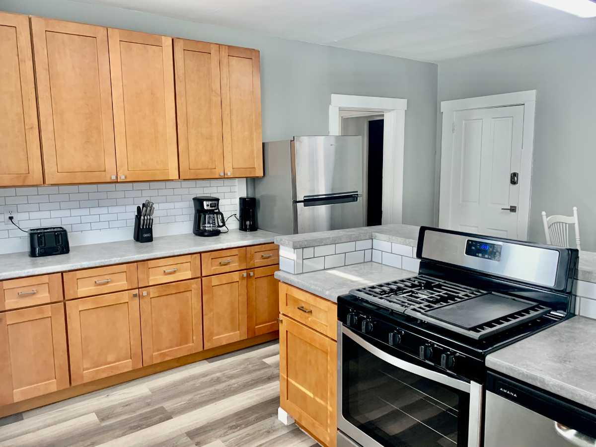 North Avondale One Bedroom Apt - 2nd Story