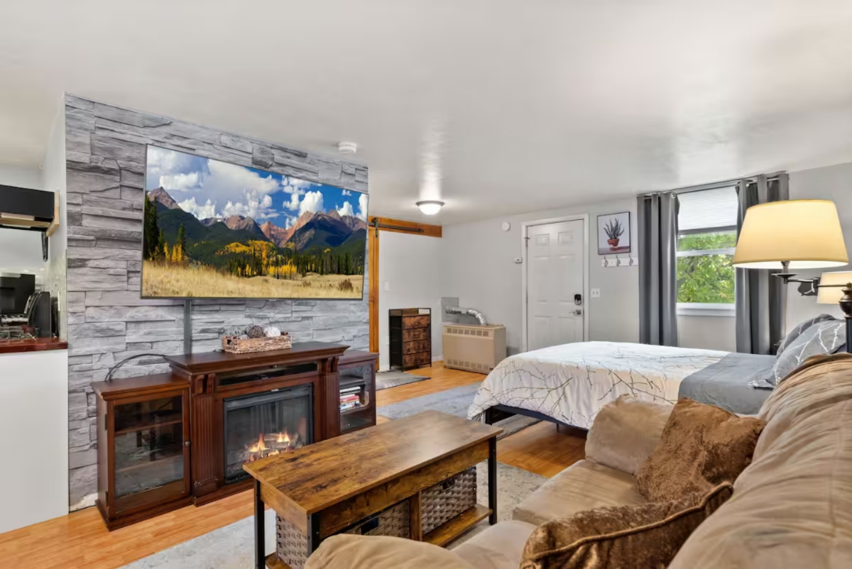 Studio In the heart of Cheyenne - Photo 12