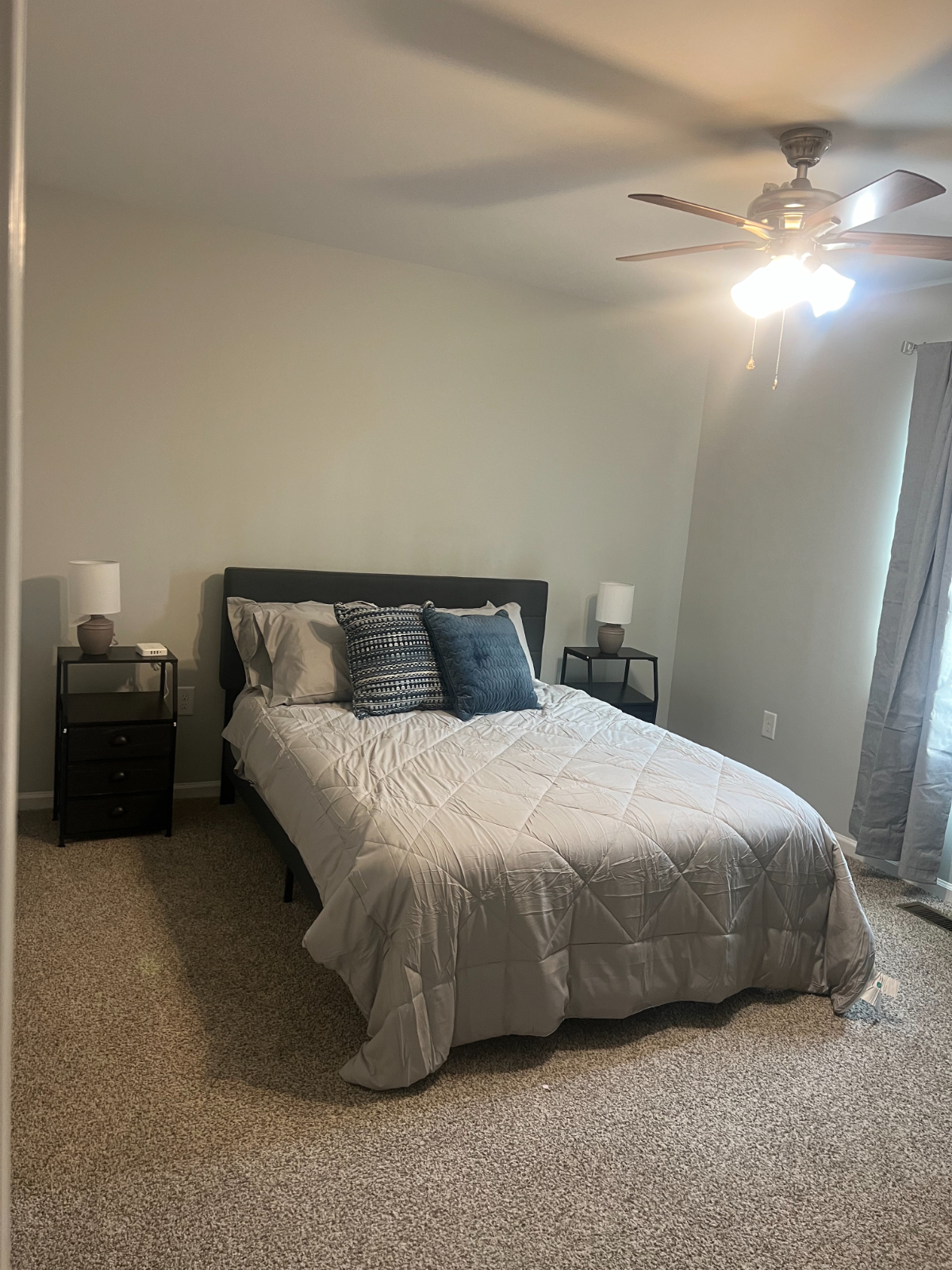 This 2 bed 1.5 Bath unit is your next home away from home. Included parking, laundry, wifi and utili - Photo 10