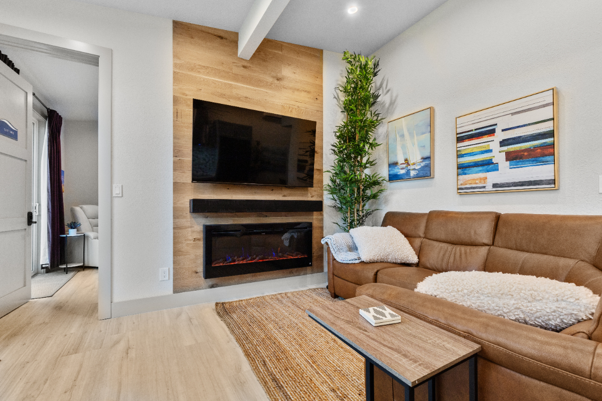 Custom luxury suites - Photo 4
