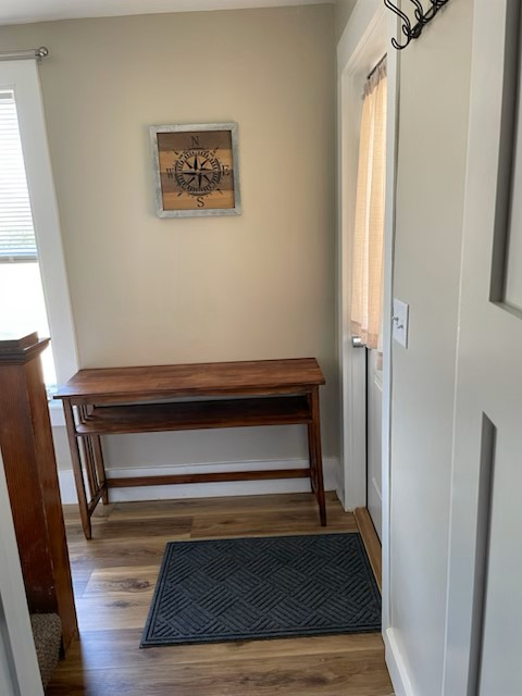 Sunny, One Bedroom Home with Modern Touches  & Prime Location - Photo 8