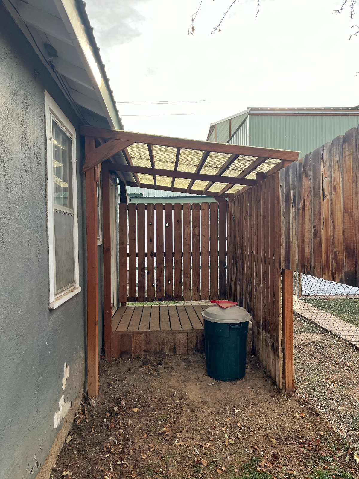 Cozy dog friendly home in Lander - Photo 9