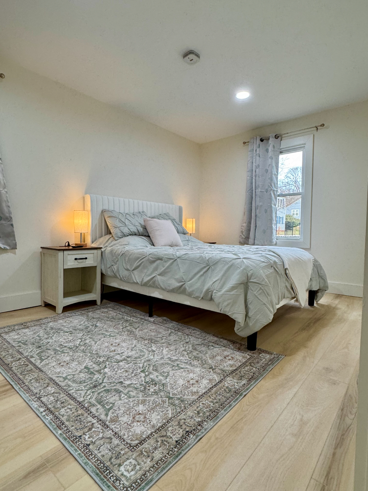 BRAND NEW- LUXURY and LOCATION- Brunswick, NY - Photo 9