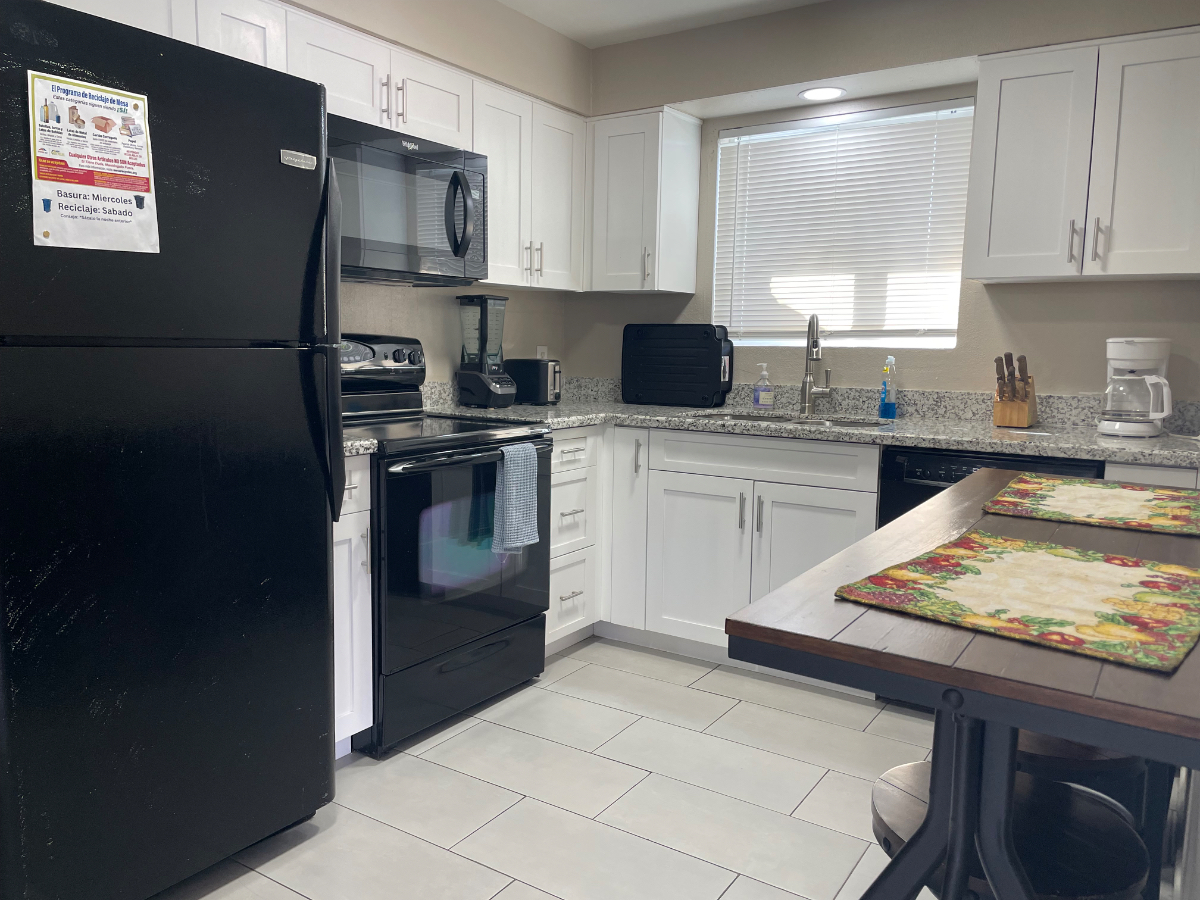 Wonderful Unit Just North of Downtown Mesa Unit A