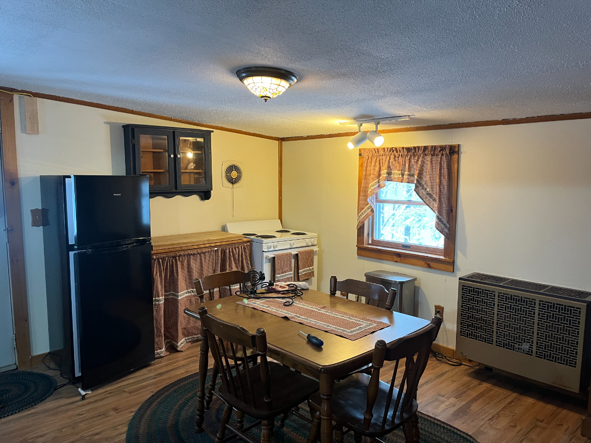 Studio Apartment Danville, VT - Photo 5