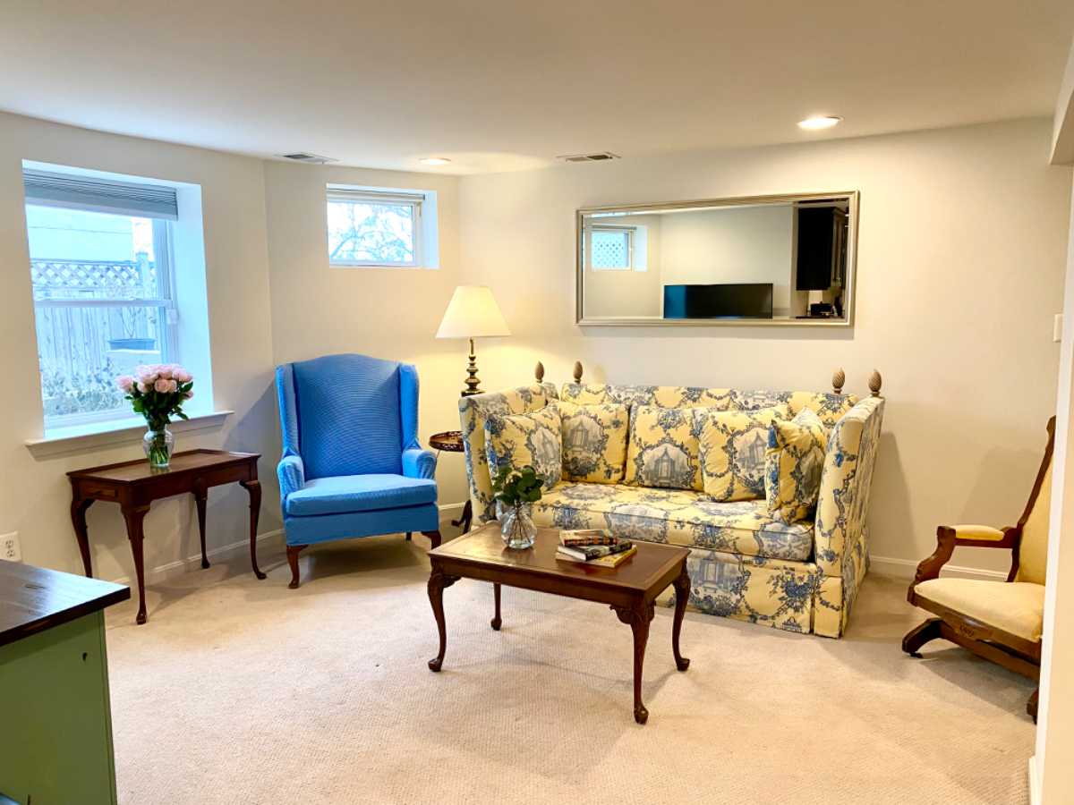 Charming Apartment in Brookland (1 bed, 1 bath) - Photo 3