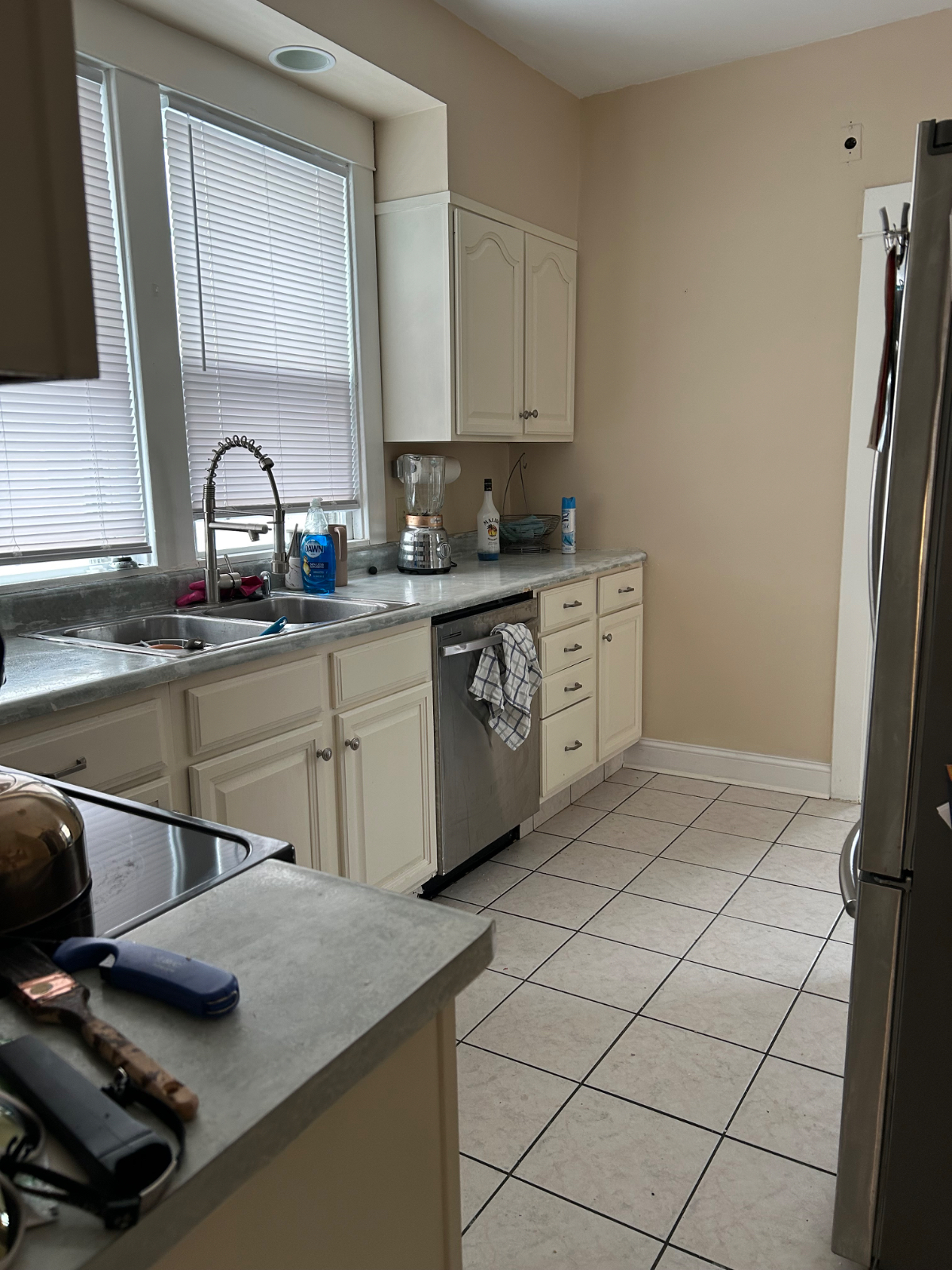 Room for rent in house 2 blocks from hospital - Photo 3