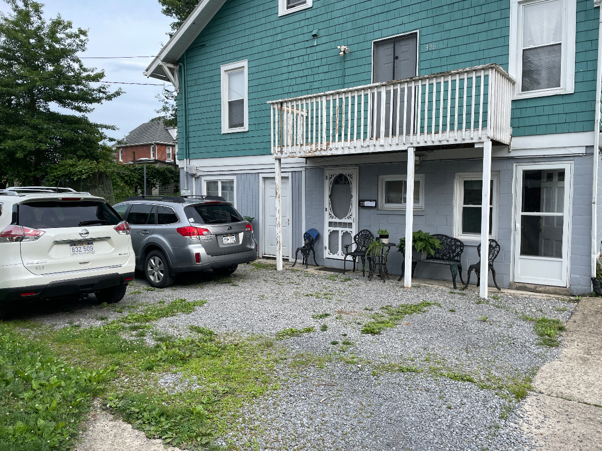 Cozy Studio in Walkable Neighborhood Near Downtown - Photo 4