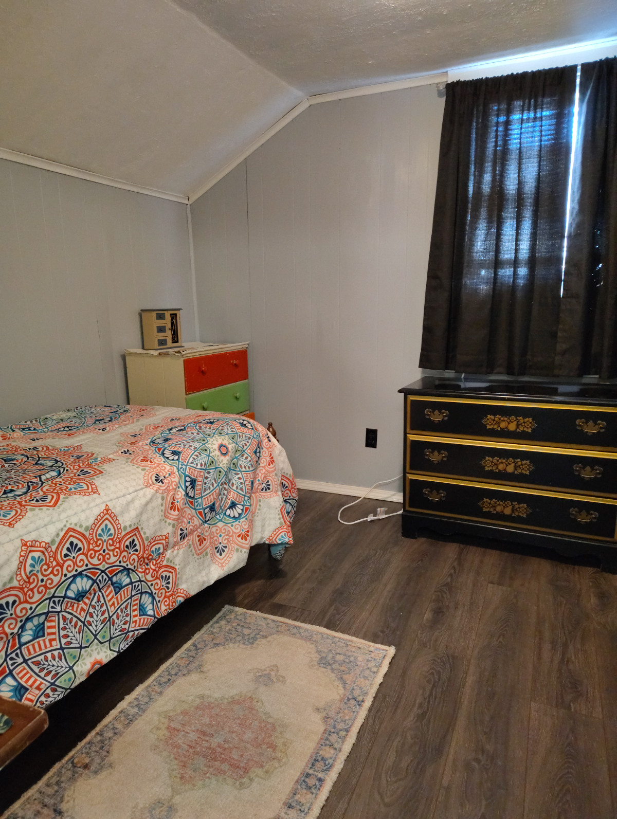 Tranquil Garage Apartment - Photo 9