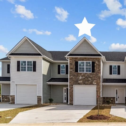 New Townhome 2.5 miles from ECU Medical Center