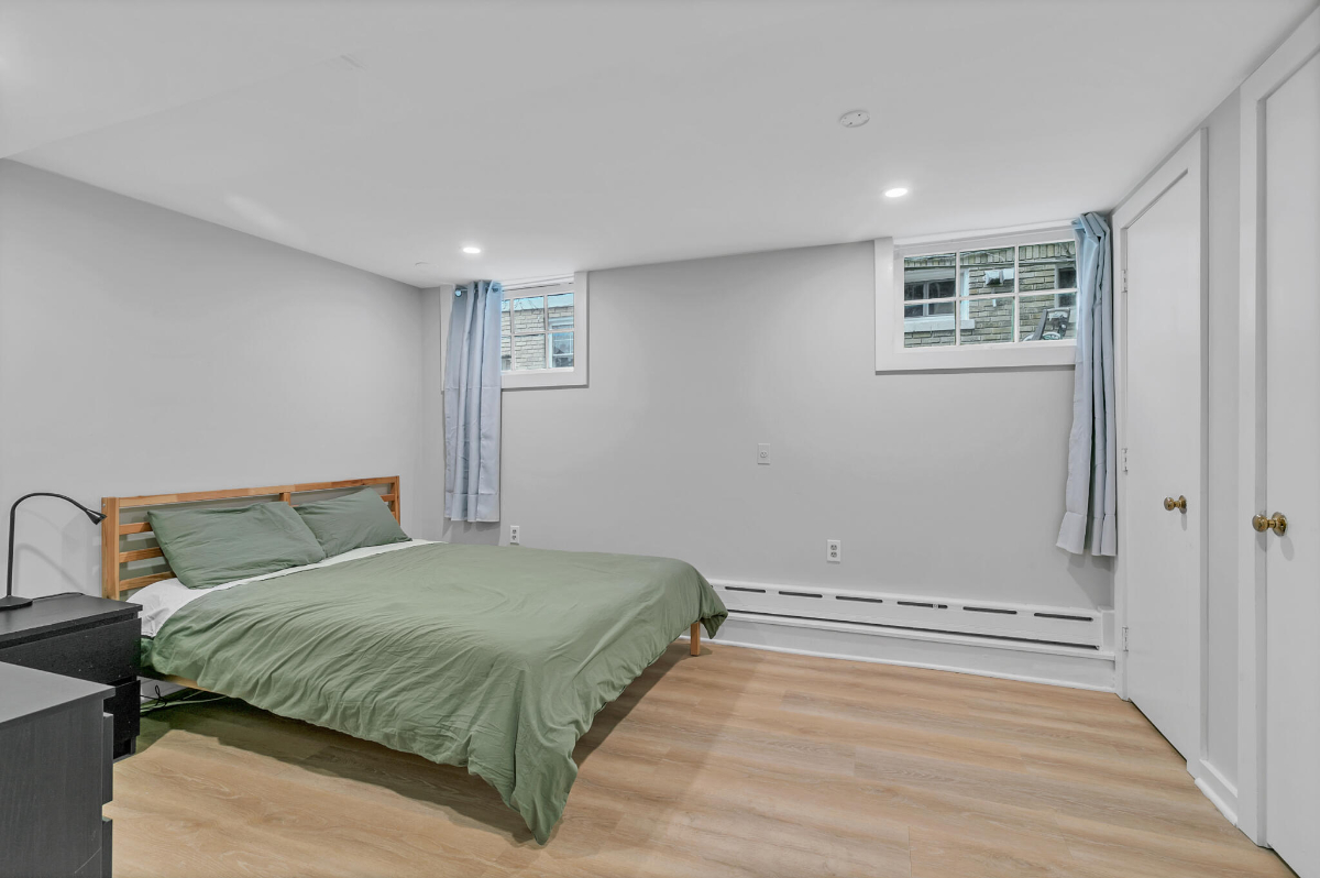 Bright and Fully Furnished 1-Bedroom Apt in a Prime, Safe Location - Photo 6