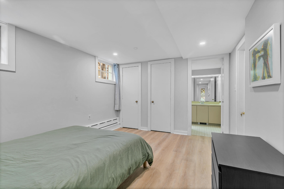 Bright and Fully Furnished 1-Bedroom Apt in a Prime, Safe Location - Photo 7