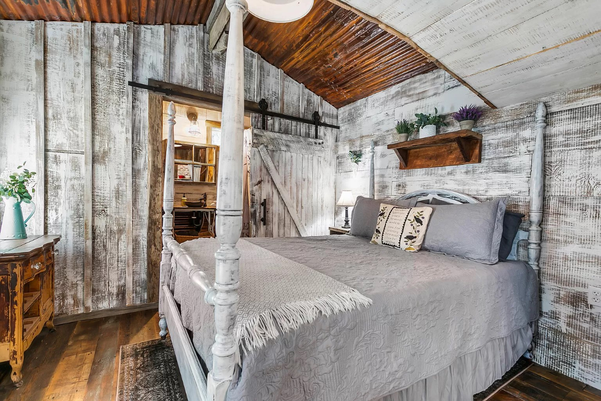 Private and Quiet Rustic Silo in La Pine - Photo 3