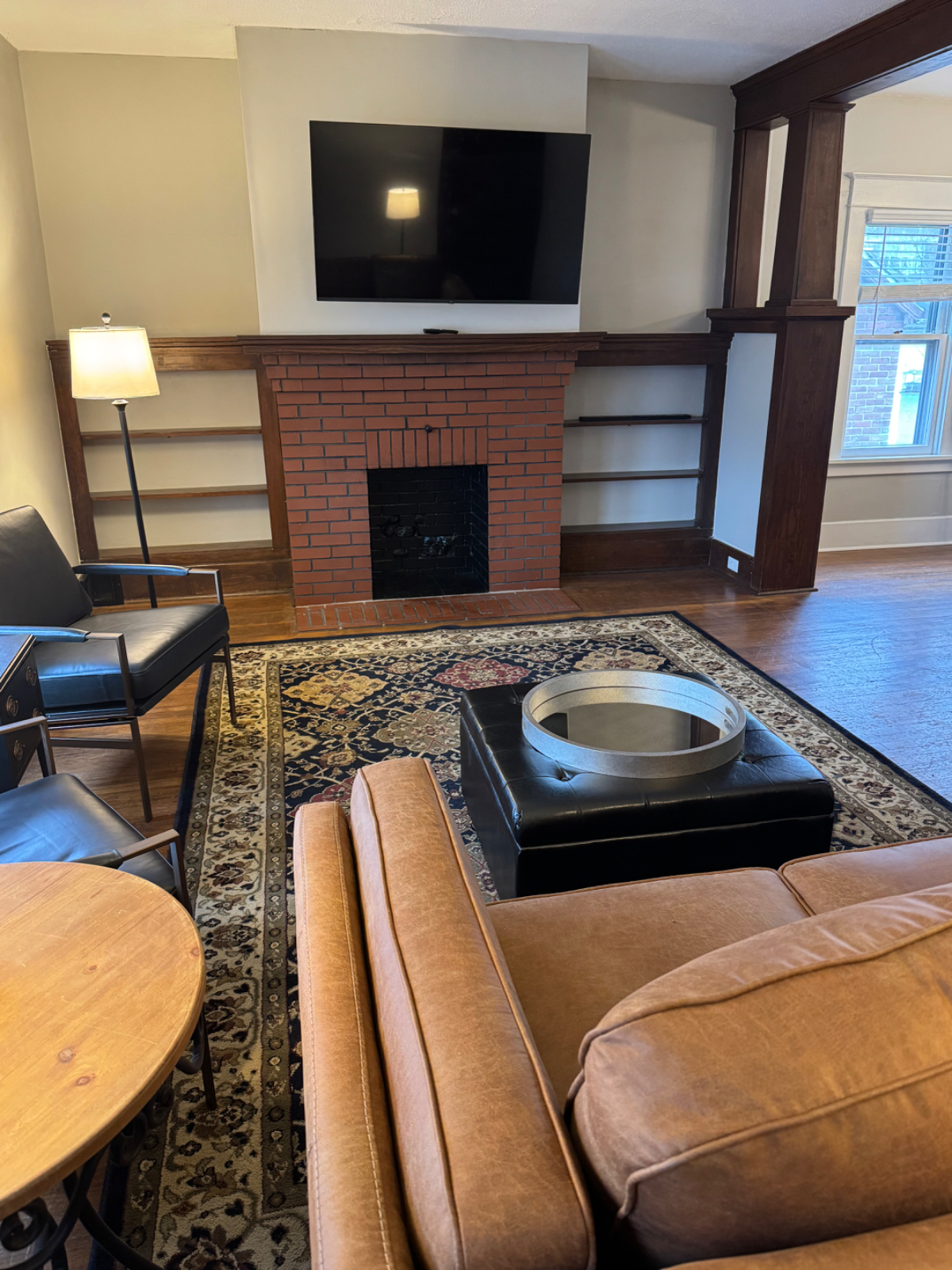 Renovated Kenmore Village Upper Unit - Photo 2