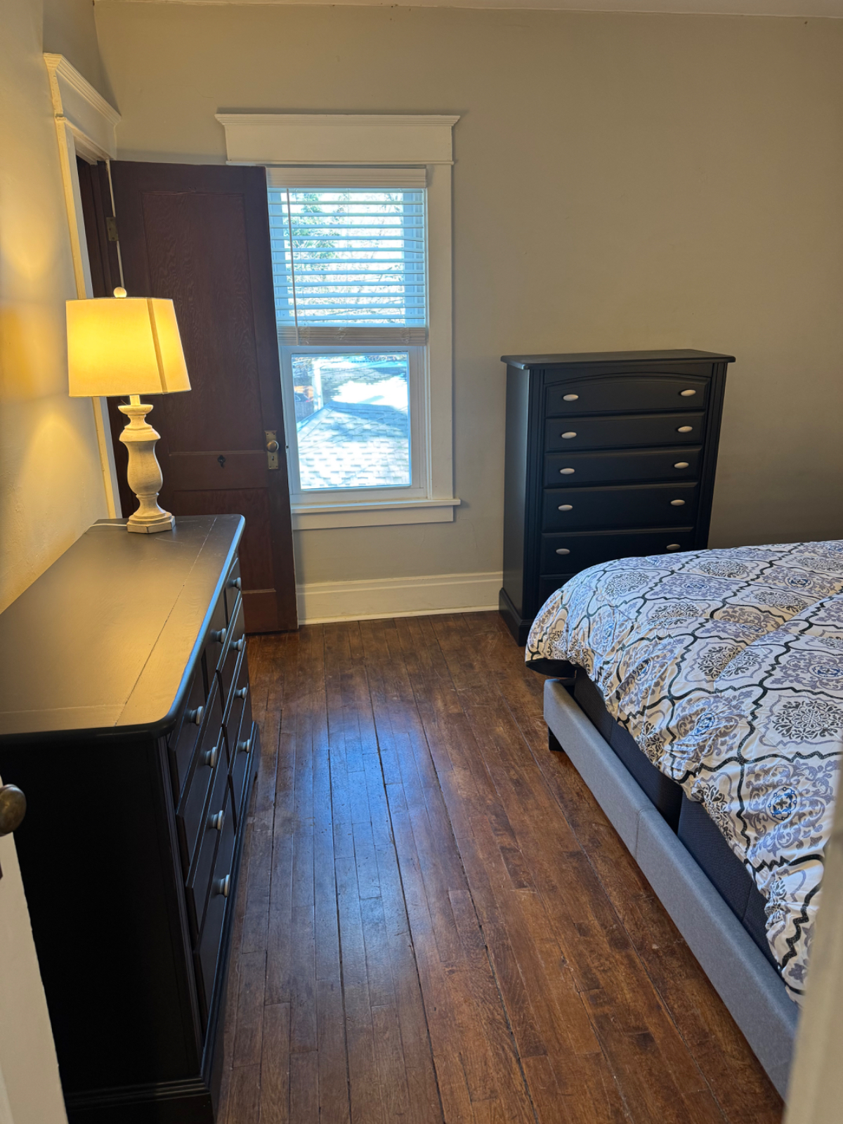 Renovated Kenmore Village Upper Unit - Photo 6